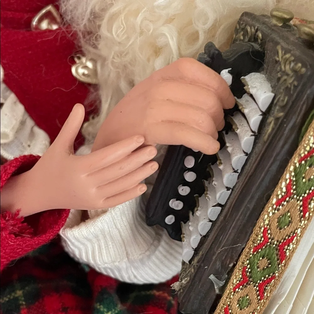 Animated/Musical Santa and Mrs. Claus Holiday Figurines - Picture 4 of 7